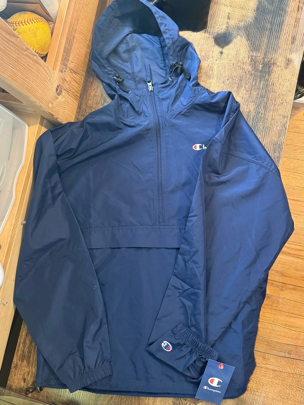 NWT Champion Men's Large Athletic Navy Packable Jacket Windbreaker J1015
